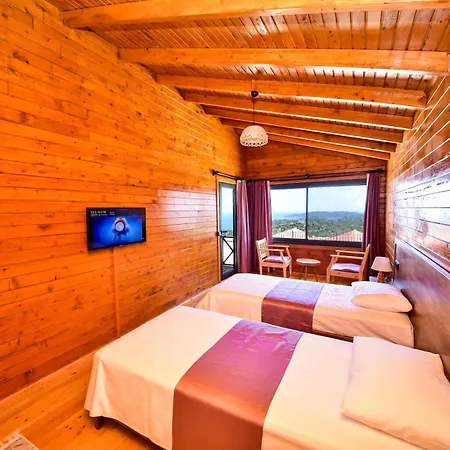 Zūhre Cafe Frühstückspension Demre