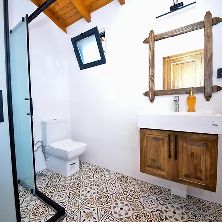 Zūhre Cafe Frühstückspension